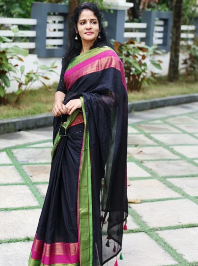 Midnight Elegance Mulcotton Saree-LYK 7186